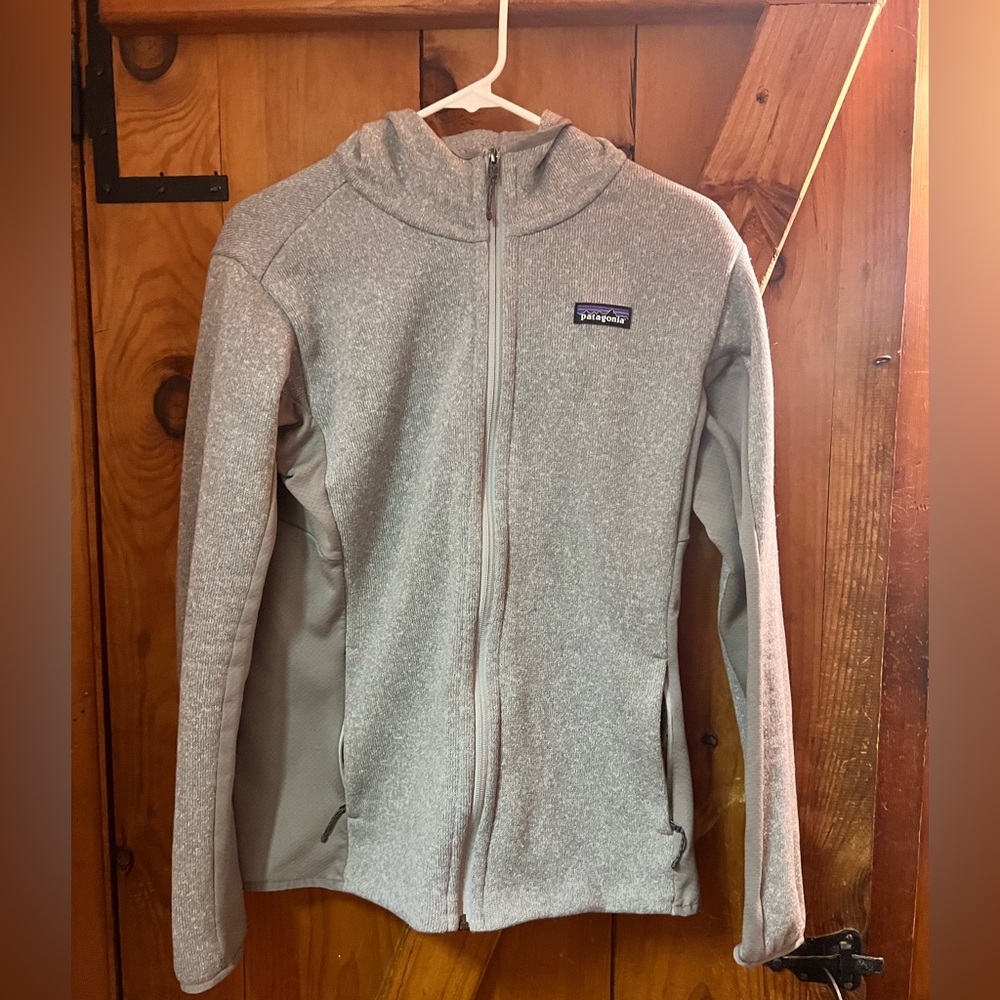 Patagonia Zip Up sweater